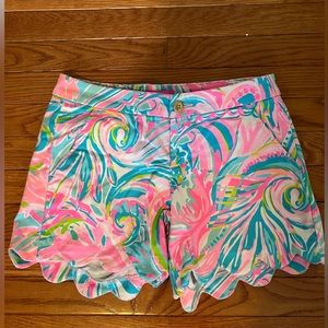 Lilly Pulitzer Buttercup Shorts  Size 2